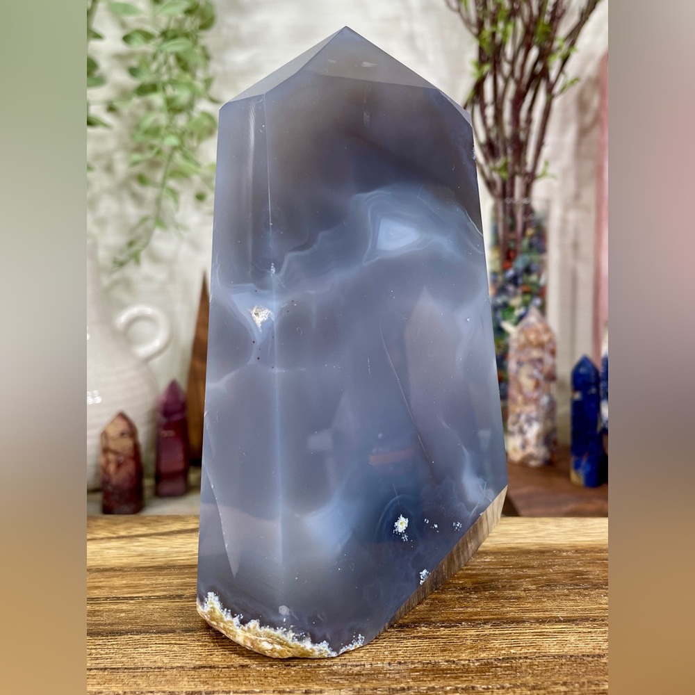 1615 Blue Agate Crystal Tower with Large Druzy Cave - Picture 8 of 17